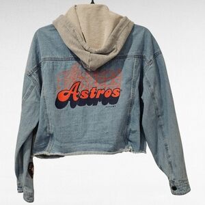 Houston Astros by Erin Andrews Jean Jacket Cropped Size XL